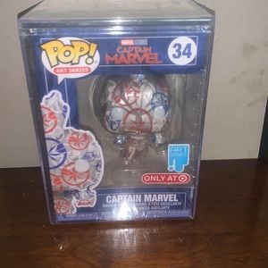 LIMITED EDITON FUNKO POP Captain Marvel Art Series